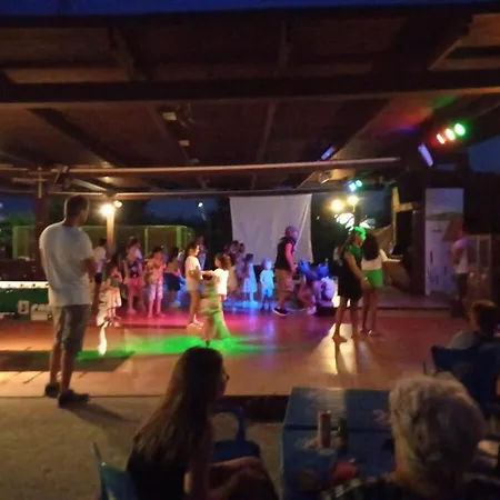 Cinque Terre 6 Person Campsite Chalet 326 Near Sea Ameglia